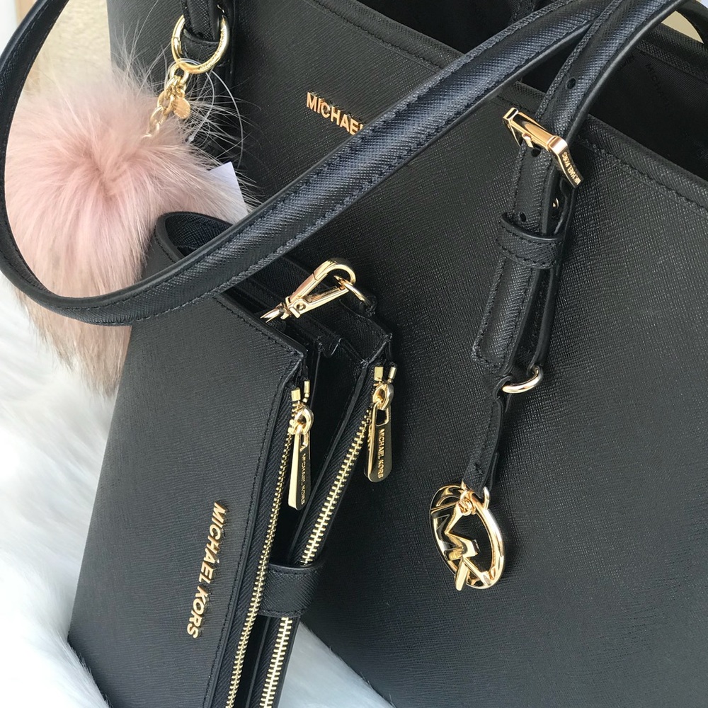 🌷MICHAEL KORS Black Carryall Jet Set Tote Set🌷 - Picture 7 of 8